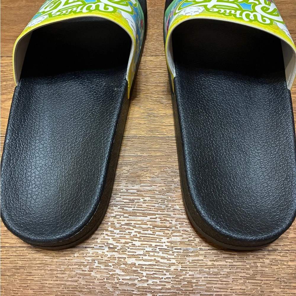 Men’s White Runtz Slide Sandals Size 38-39 NWOT